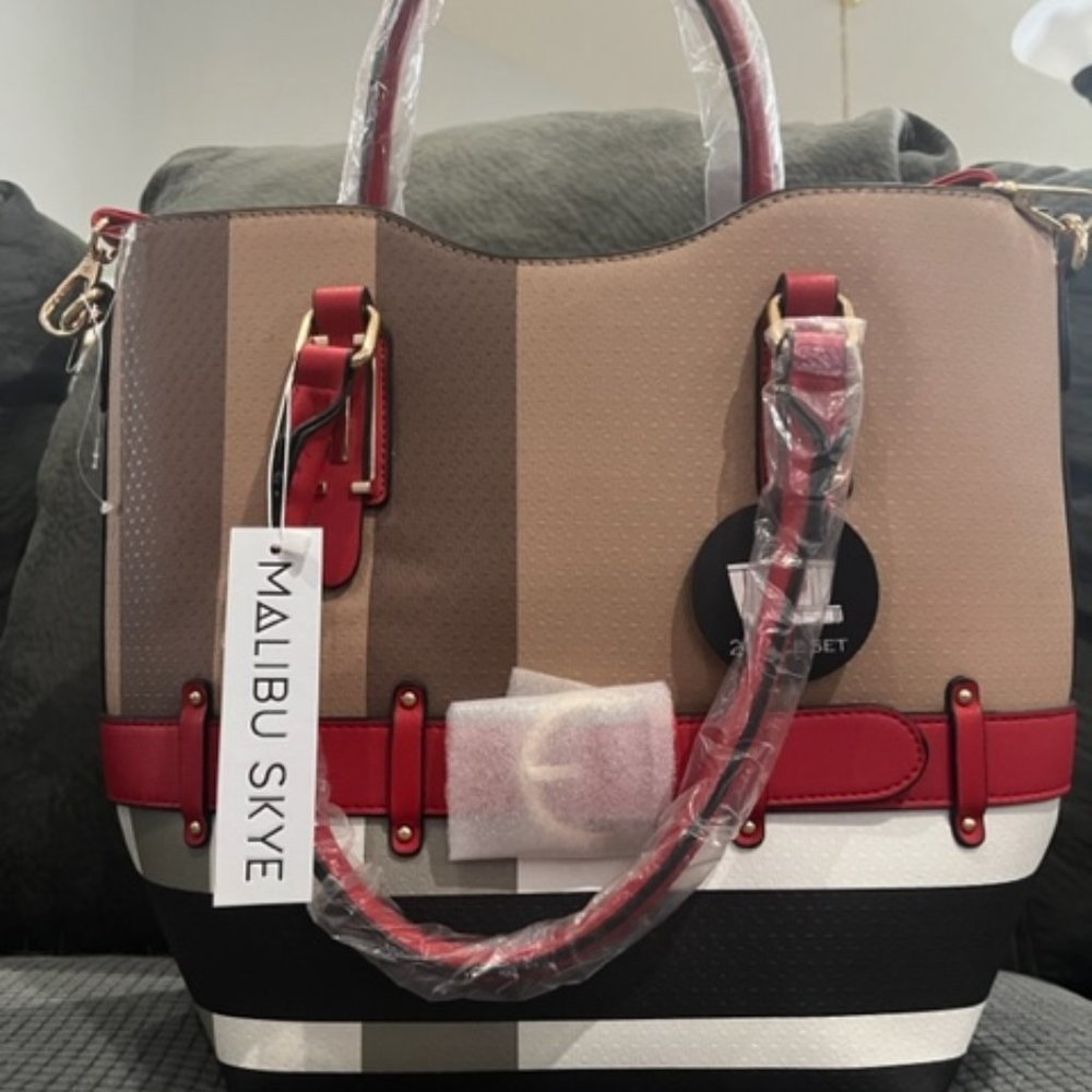 Malibu Skye Vegan Leather 2pc Set